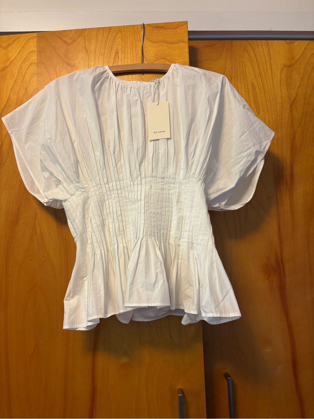 Rue Sophie White Pintuck Short-Sleeve Blouse -NWT